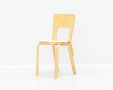 Lataa kuva Galleria-katseluun, Artek 66 tuoli