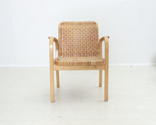 Lataa kuva Galleria-katseluun, Artek 45 nojatuoli rottinki