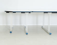 Lataa kuva Galleria-katseluun, Avarte Yrjö Kukkapuro neuvottelupöytäkokonaisuus