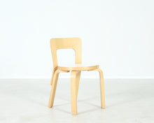 Lataa kuva Galleria-katseluun, Artek N65 lastentuoli 90-luku