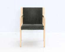 Lataa kuva Galleria-katseluun, Artek Pentti Heinonen käsinojallinen tuoli