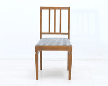 Lataa kuva Galleria-katseluun, Antiikkinen tuoli