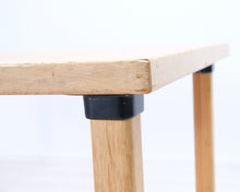 Lataa kuva Galleria-katseluun, Artek ruokapöytä holkkijaloilla
