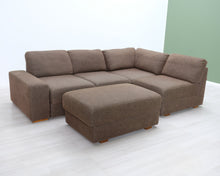 Lataa kuva Galleria-katseluun, Asko 4-istuttava kulmasohva ja rahi ruskea