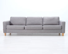 Lataa kuva Galleria-katseluun, Asko 3-istuttava kangassohva harmaa