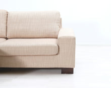 Lataa kuva Galleria-katseluun, Asko 2-istuttava kangassohva beige