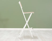 Lataa kuva Galleria-katseluun, Baarijakkara valkoinen