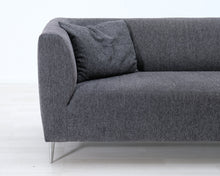 Lataa kuva Galleria-katseluun, Asko Daniela 3-istuttava kangassohva