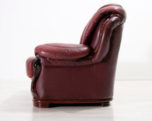 Lataa kuva Galleria-katseluun, 2-istuttava nahkasohva punainen