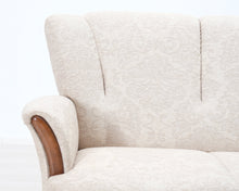 Lataa kuva Galleria-katseluun, 3-istuttava kangassohva beige