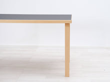 Lataa kuva Galleria-katseluun, Artek 80A pöytä koivu / musta