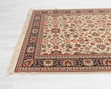 Lataa kuva Galleria-katseluun, Antiikkinen kukkamatto