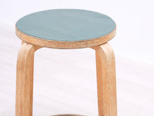 Lataa kuva Galleria-katseluun, Artek 64 baarijakkara