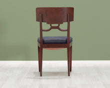 Lataa kuva Galleria-katseluun, Antiikkinen mahonkituoli