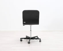 Lataa kuva Galleria-katseluun, Avarte Yrjö Kukkapuro toimistotuoli musta