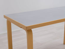 Lataa kuva Galleria-katseluun, Artek 80A pöytä koivu / harmaa