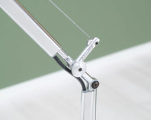 Lataa kuva Galleria-katseluun, Arteminde Tolomeo pöytävalaisin