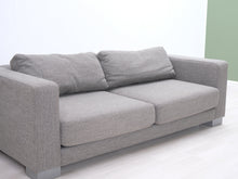 Lataa kuva Galleria-katseluun, 3-istuttava kangassohva harmaa
