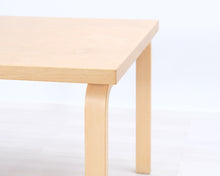 Lataa kuva Galleria-katseluun, Artek sivupöytä 75 x 90 cm koivu