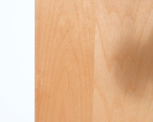 Lataa kuva Galleria-katseluun, Asko Atlas kulmakaappi