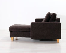 Lataa kuva Galleria-katseluun, 3-istuttava divaanisohva ruskea