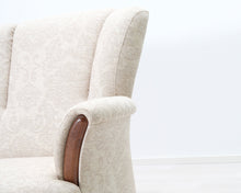 Lataa kuva Galleria-katseluun, 3-istuttava kangassohva beige