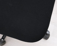 Lataa kuva Galleria-katseluun, Avarte Yrjö Kukkapuro toimistotuoli musta