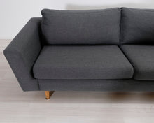 Lataa kuva Galleria-katseluun, 3-istuttava kangassohva harmaa
