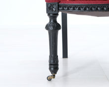 Lataa kuva Galleria-katseluun, Antiikkinen tuoli punamusta