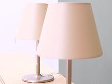 Lataa kuva Galleria-katseluun, Artemide Melampo pöytävalaisin