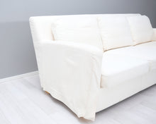 Lataa kuva Galleria-katseluun, Artek 593 3-istuttava kangassohva valkoinen