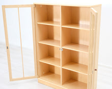 Lataa kuva Galleria-katseluun, Asko vitriini