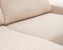 Lataa kuva Galleria-katseluun, Asko 2-istuttava kangassohva beige