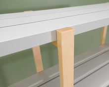 Lataa kuva Galleria-katseluun, Avonainen hyllykkö