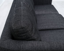 Lataa kuva Galleria-katseluun, Asko 3-istuttava kangassohva tummanharmaa