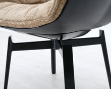 Lataa kuva Galleria-katseluun, B&B Italia Husk ruokatuoli beige