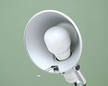 Lataa kuva Galleria-katseluun, Arteminde Tolomeo pöytävalaisin