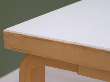 Lataa kuva Galleria-katseluun, Artek 81B ruokapöytä koivu / valkoinen