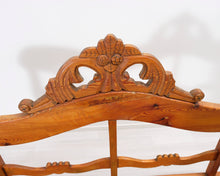 Lataa kuva Galleria-katseluun, Antiikkinen mäntysohva