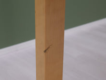 Lataa kuva Galleria-katseluun, Artek ruokapöytä koivu / valkoinen 120 x 85 cm