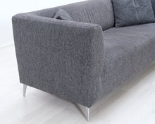 Lataa kuva Galleria-katseluun, Asko Daniela 3-istuttava kangassohva