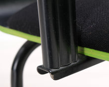 Lataa kuva Galleria-katseluun, Avarte Yrjö Kukkapuro tuoli musta