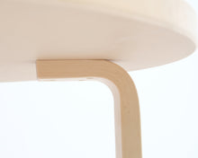 Lataa kuva Galleria-katseluun, Artek 90A pöytä koivu / musta