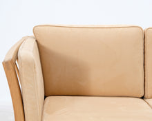 Lataa kuva Galleria-katseluun, 3-istuttava kangassohva beige