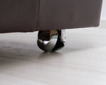 Lataa kuva Galleria-katseluun, 70-luvun nahkasohva