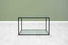 Lataa kuva Galleria-katseluun, B&B Italia sohvapöytä lasilevyllä