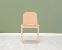 Lataa kuva Galleria-katseluun, Hem Touchwood tuoli puu