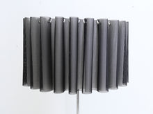 Lataa kuva Galleria-katseluun, Axo Light Skirt lattiavalaisin tummanharmaa / valkoinen