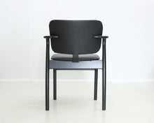 Lataa kuva Galleria-katseluun, Artek Domus tuoli musta nahka