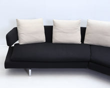 Lataa kuva Galleria-katseluun, B&B Italia Arne 4-istuttava kulmasohva mustavalkoinen